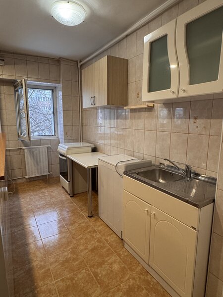 Stirbei Voda vis a vis Judecatoria sector 6 - ultracentral